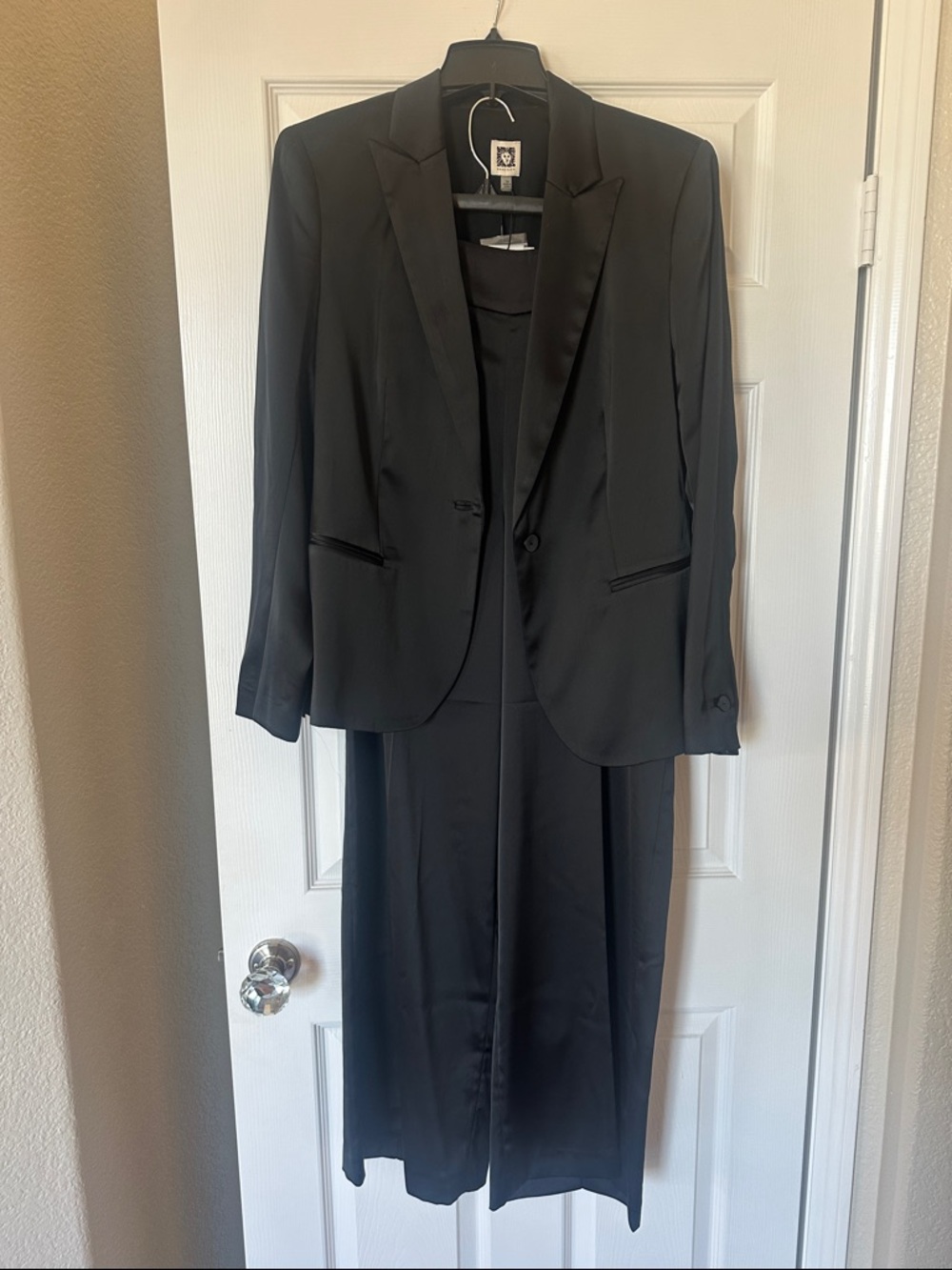 Anne Klein Black Women's Satin Suit Jacket and pant set size 14
